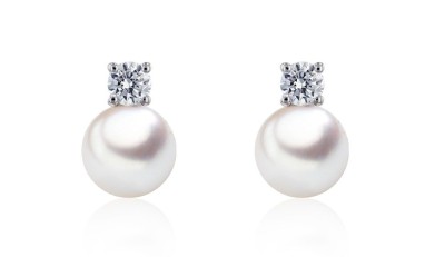 7,5-8 mm Akoyaparel oorstekers 18k witgoud met diamant