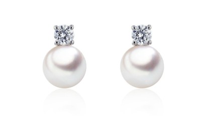 8,5-9 mm Akoya parel oorknopjes 18k witgoud diamant