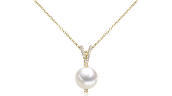 Elegante parelhanger met diamant