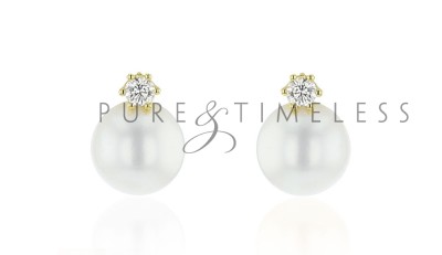 Parel oorbellen met bouton parel en diamant