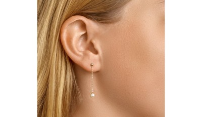 Parel oorhangers geelgoud met 4 mm zoetwaterparel