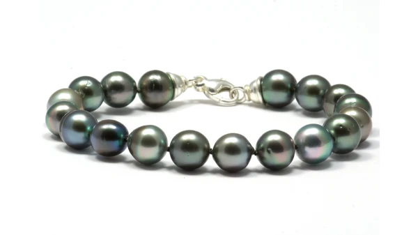 Gegraveerde heren armband met namen bruine jaspis kralen Gegraveerde heren armband met namen bruine jaspis kralen